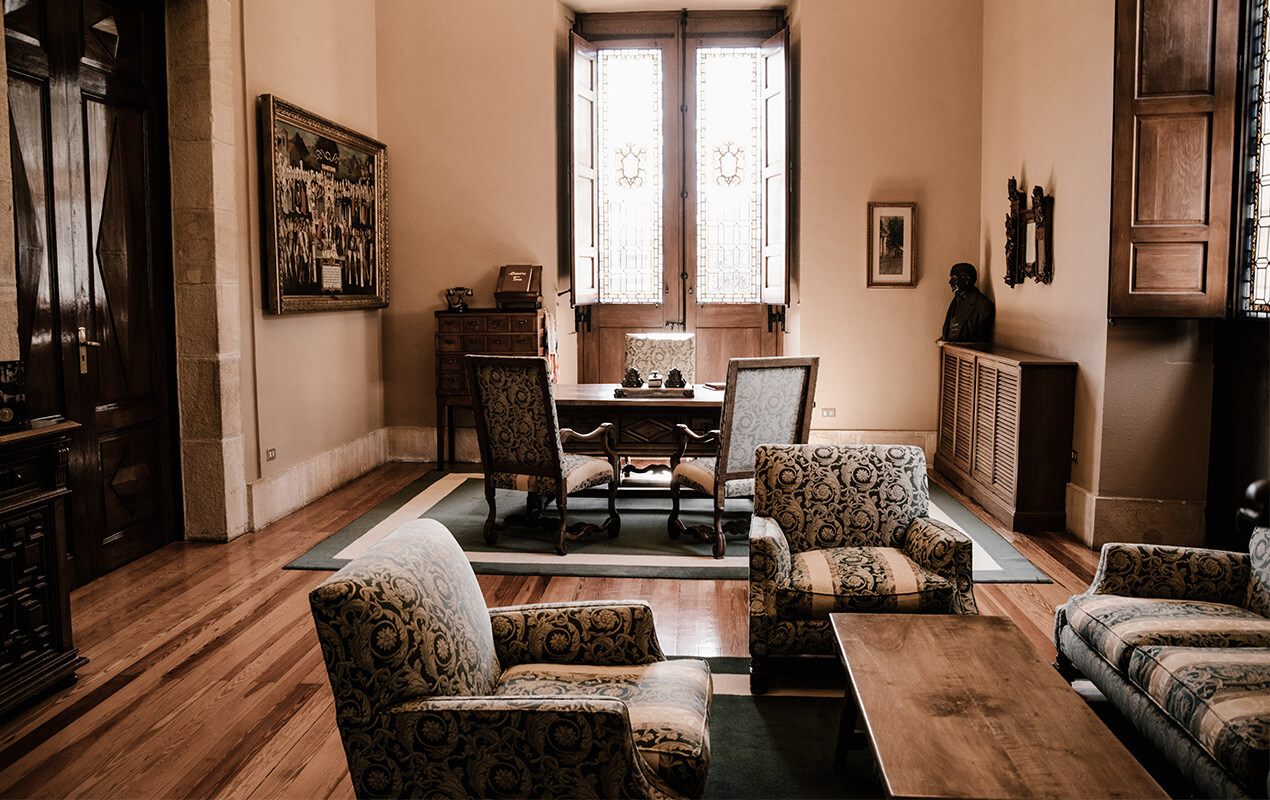 vintage interior design living room